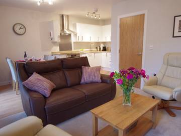 Vacation Rental for 4 Guests in Bath, The Cotswolds, Picture 1