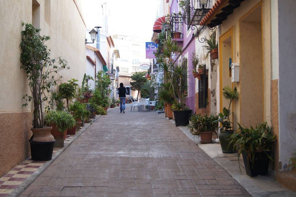 Ganze Wohnung, Traumhafte Aussicht, Strand 100 Meter, Ideal Für Kinder in Calpe Altstadt, Calpe