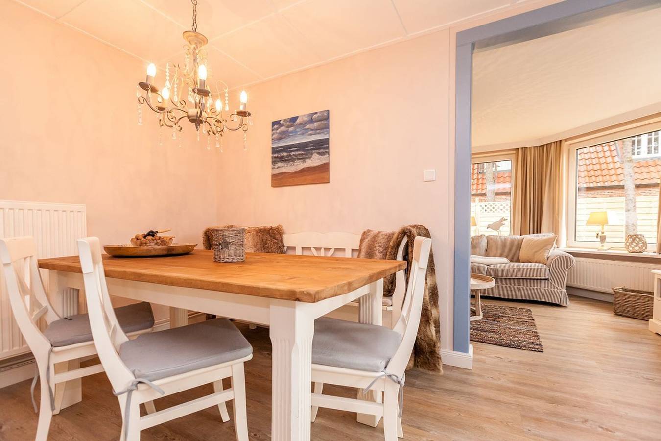 Wunderschönes Reetdachhaus in Westerland mit Terrasse, Garten und Parkplatz in Westerland, Sylt (Gemeinde)