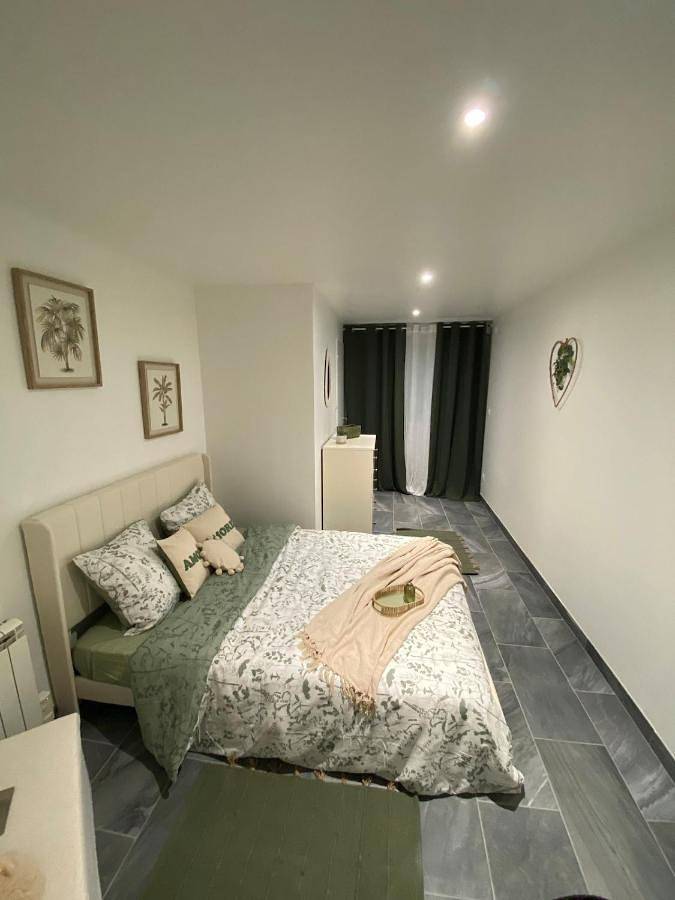 Appartement entier, Cosy Home avec Spa - Proximité airport, Cnpe, Eurexpo, Groupama Stadium, Lyon in Pont-de-Chéruy, Région de Vienne