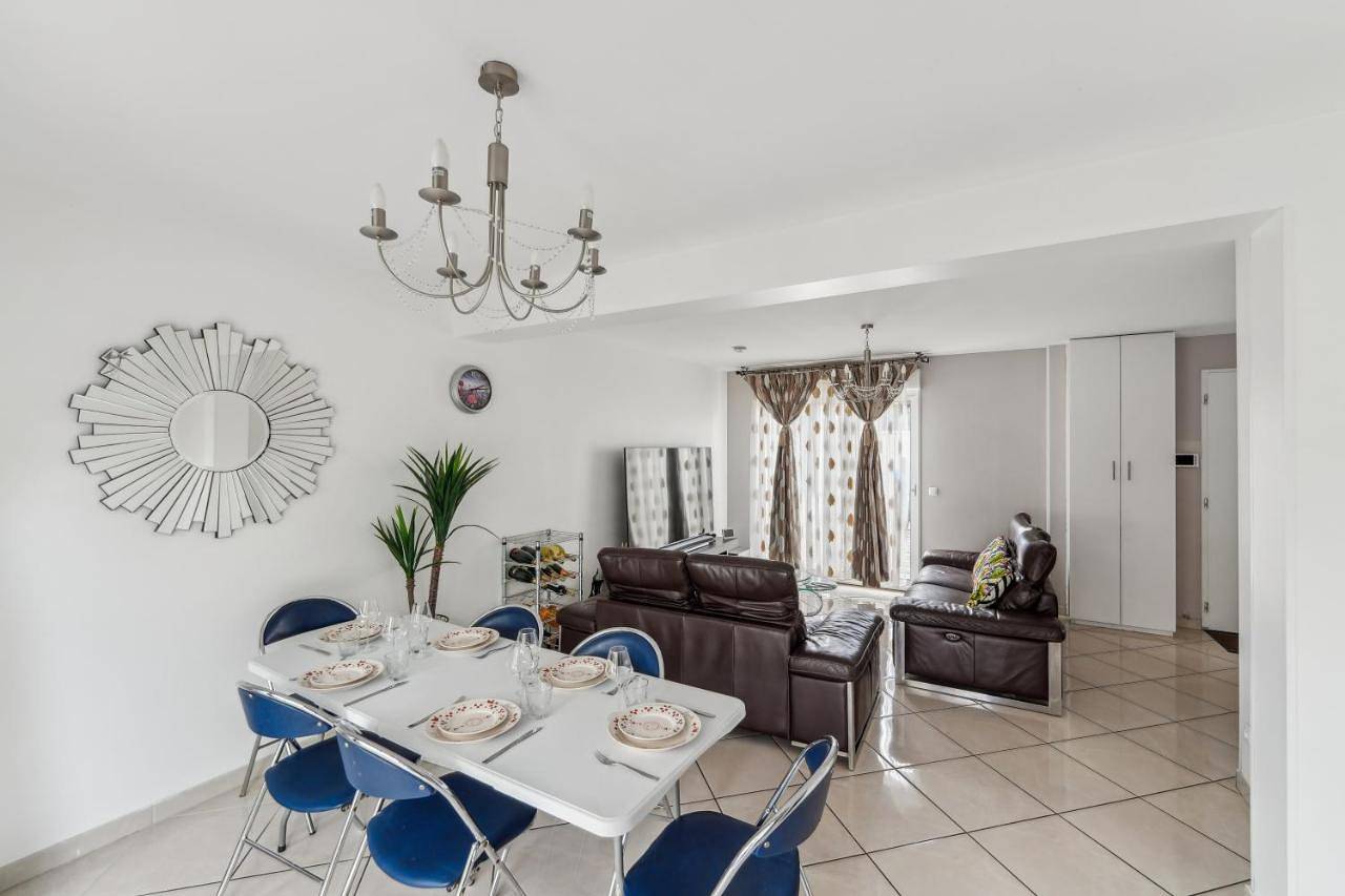 Appartement entier, Villa in Villabé, Essonne