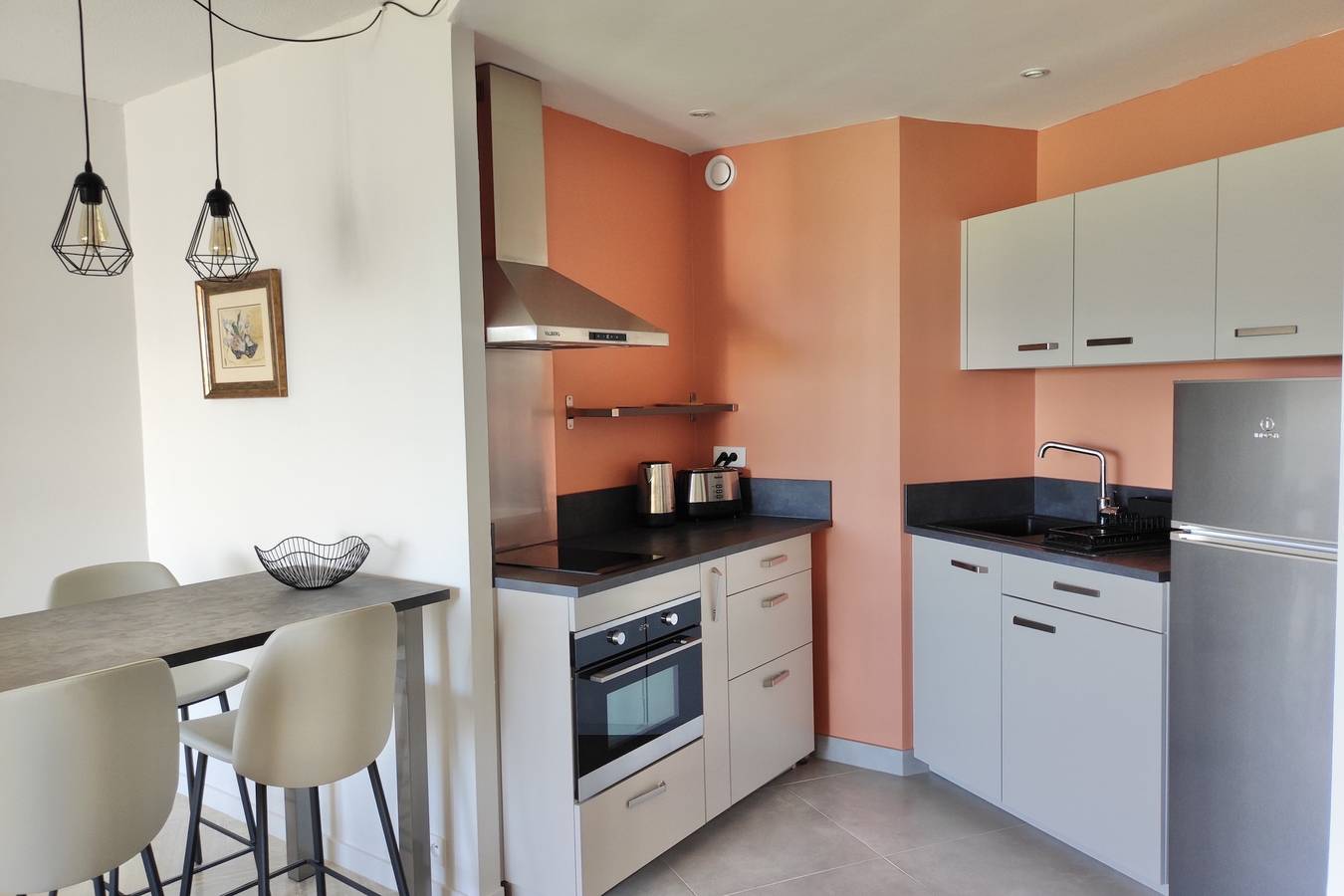 Ganze Wohnung, Ferienwohnung für 3 Personen mit Terrasse in Mandelieu-la-Napoule, Massif de l'Esterel