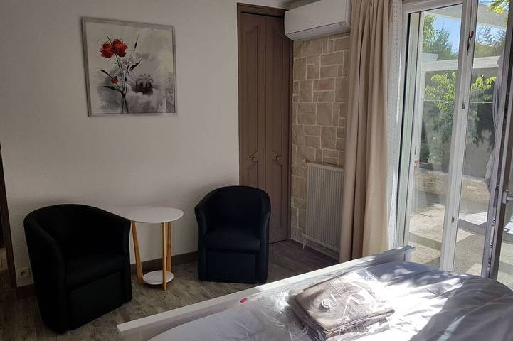 Location de vacances pour 6 personnes, avec jardin et piscine, animaux acceptés à Peyriac-Minervois - 3