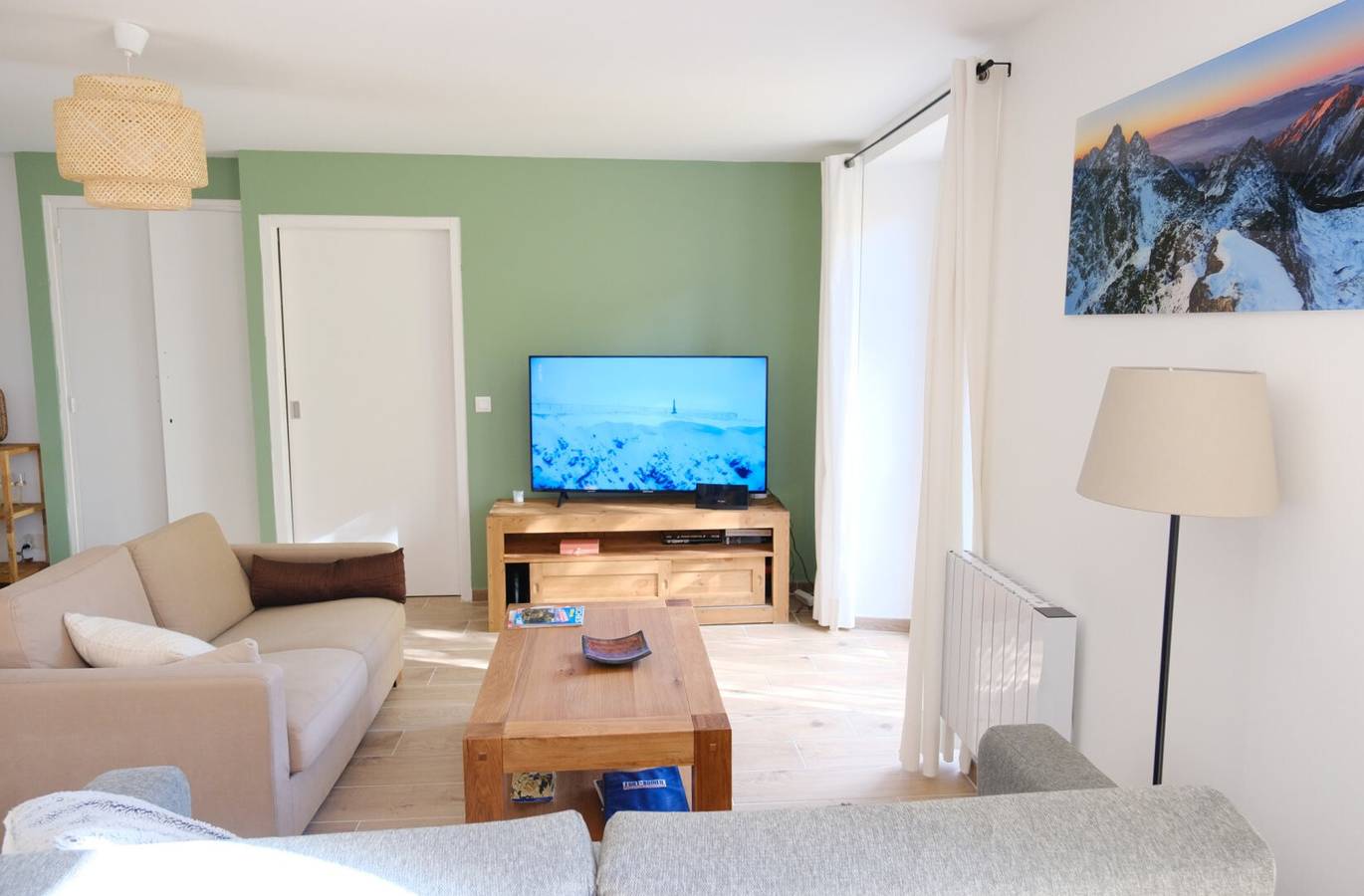 Ganze Wohnung, Neues Apartment, 5 Schlafplätze – 8 km von den Skigebieten entfernt in Err, Parc naturel régional des Pyrénées catalanes