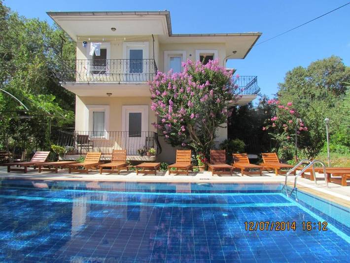 Auberge pour 2 personnes, avec piscine et jardin - 1