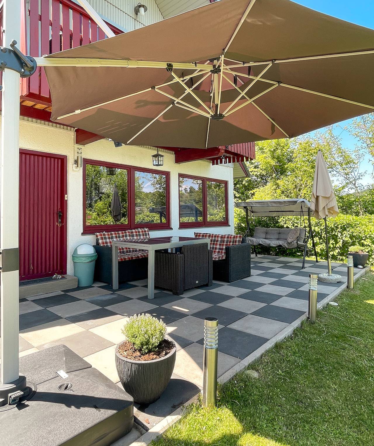 Fh "Gestiefelter Kater" am See im hessischen Bergland in Kirchheim, Knüllgebirge