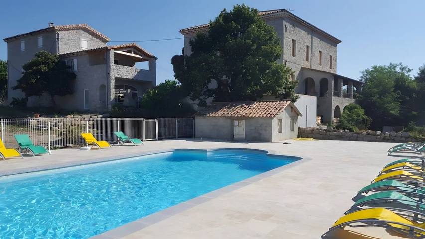 Chambre d’hôte pour 2 personnes, avec jardin ainsi que jacuzzi et sauna - 1