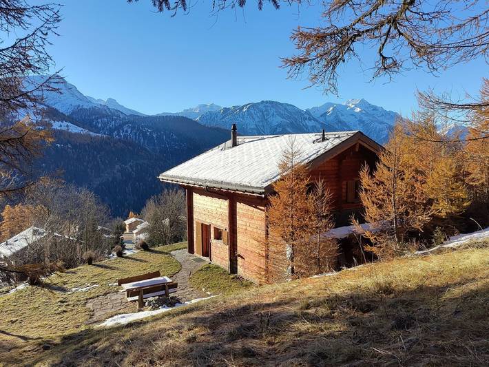 Ferienhaus für 4 Personen, mit Terrasse und Garten in Bellwald