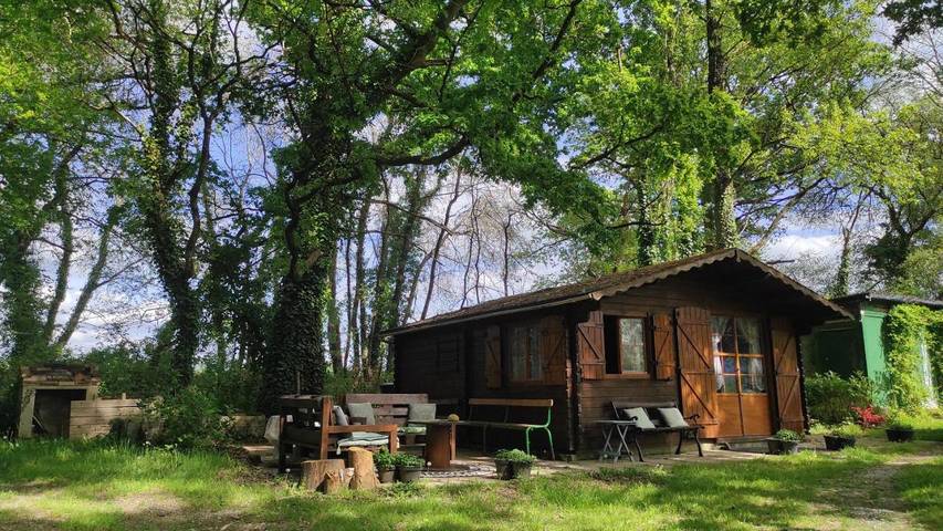 Location de vacances pour 2 personnes, avec Terrasse ainsi que Jardin et Vue à Guenrouet - 4