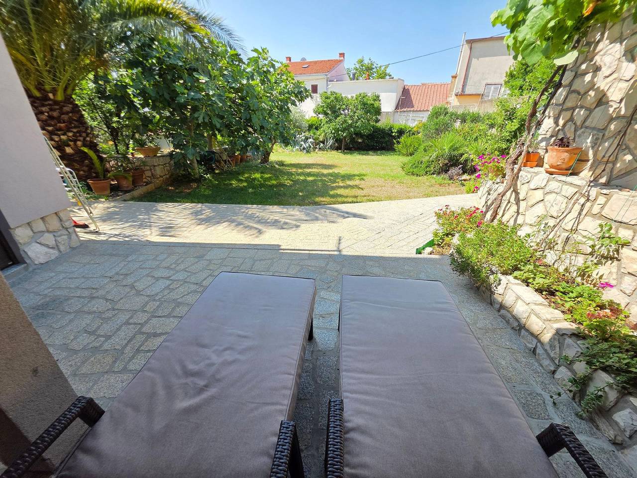 Ganze Ferienwohnung, Studio-Apartment mit Terrasse in Crikvenica, Primorje-Gorski Kotar