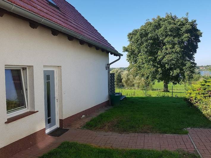 Ferienhaus für 4 Personen, mit Terrasse und Garten sowie Seeblick in Güstrow - 2