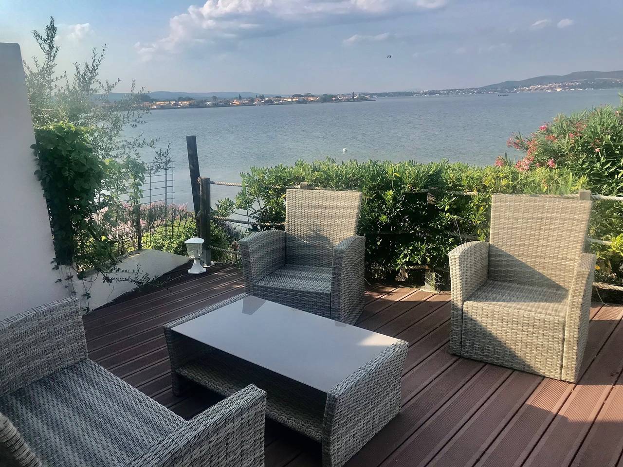 Sète, Villa en 1ère ligne sur l’Étang de Thau – Pi in Sète, Côte méditerranéenne (France)