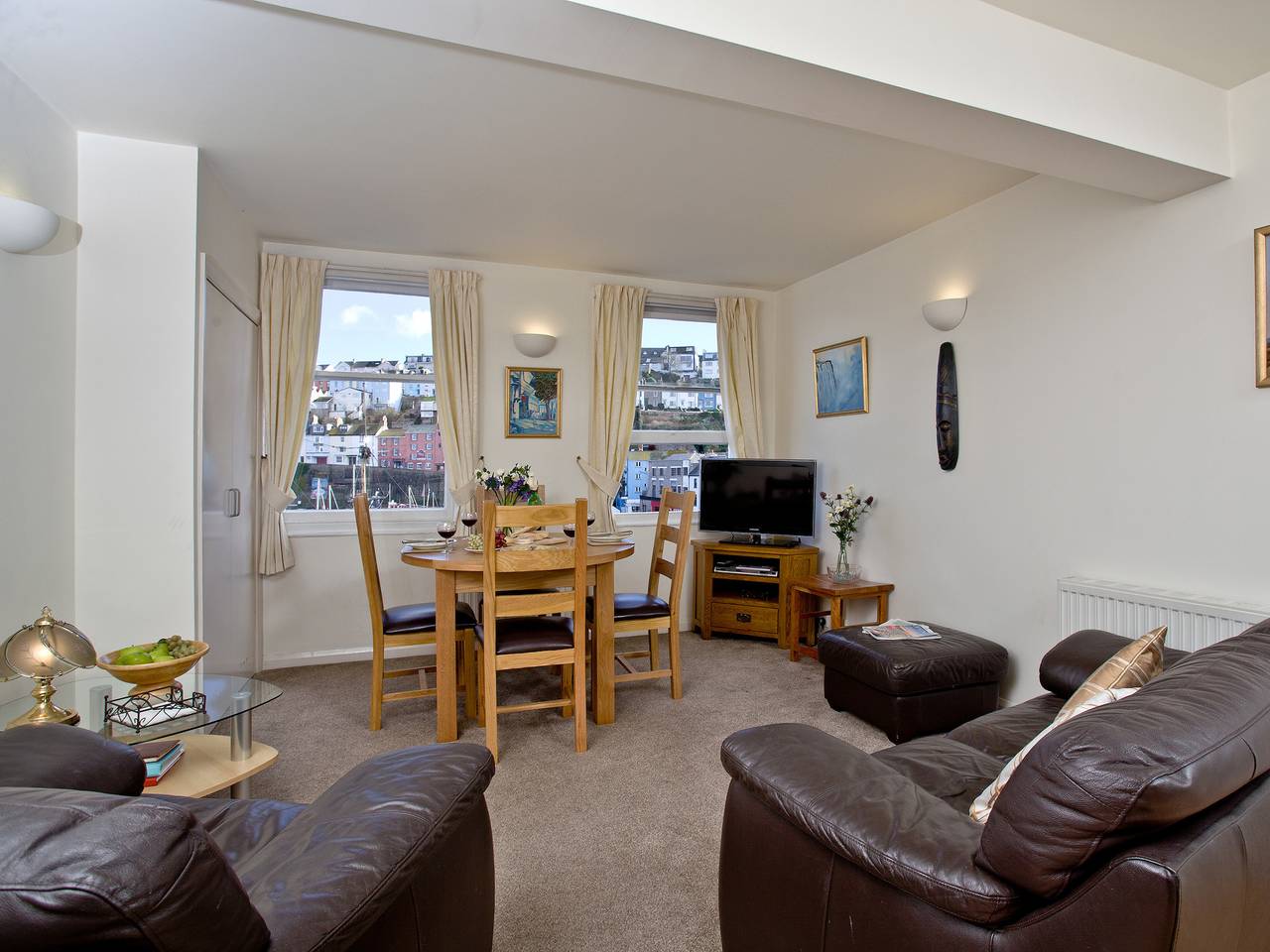 Entire apartment, 2 Fishermans Loft in Brixham, Torbay