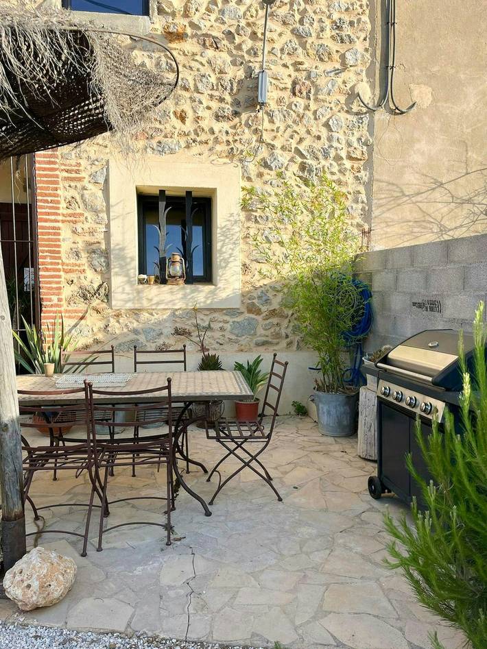Ganze Wohnung, Mediterranes Haus zwischen Weinbergen und Meer in Caves, Mittelmeerküste (Frankreich)