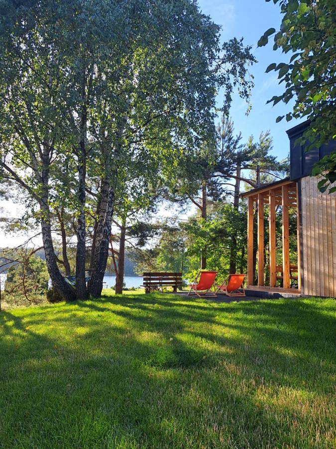 Dom dla 7 osób, z ogród i widok na jezioro oraz widok i sauna, zwierzęta dozwolone - 1