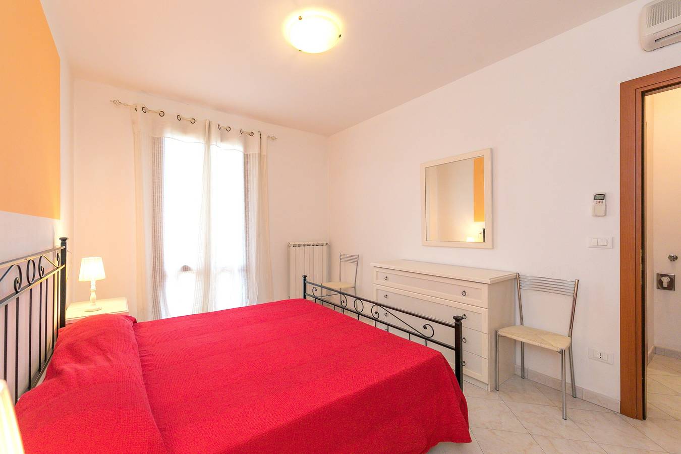 Appartamento intero, Appartamento 'Bilocale Pendolino' con balcone, piscina condivisa & Wi-Fi in Suvereto, Costa degli Etruschi