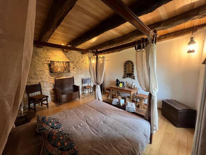 Location de vacances pour 2 personnes, avec piscine ainsi que jardin et terrasse à Mouzieys-Panens - 3