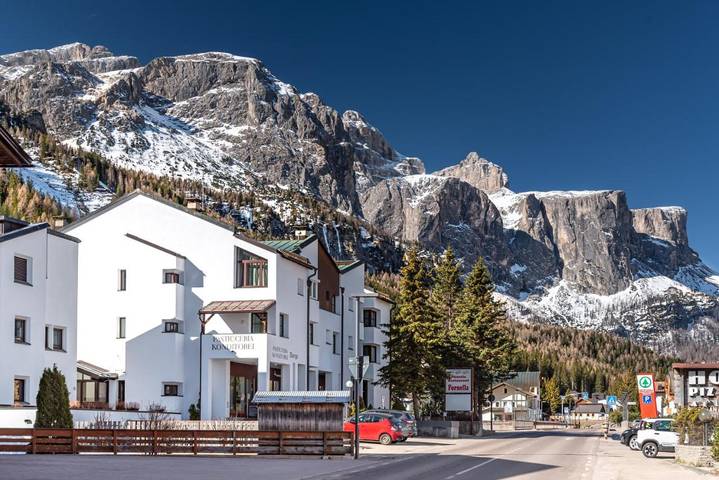 Ferienhaus für 4 Personen, mit Terrasse und Ausblick in Corvara in Badia - 4
