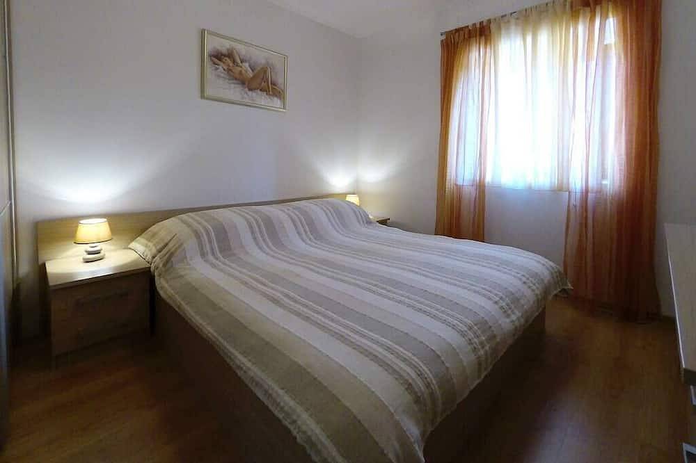 Ganze Wohnung, Ferienwohnung mit Pool für 5 Personen in Vodnjan, Grad Vodnjan