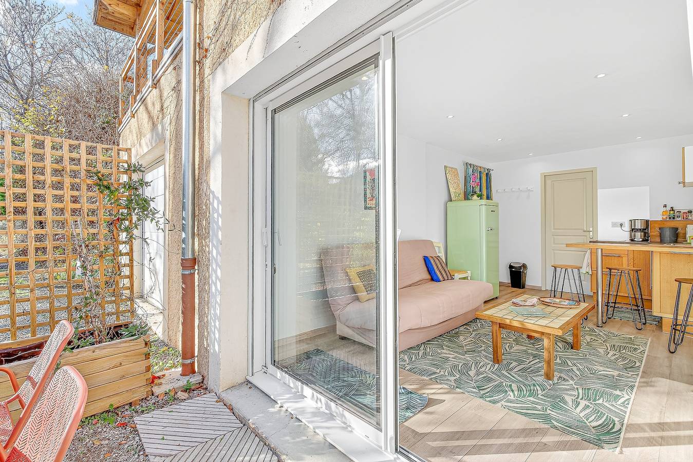 Appartement entier, Appartement t2 bas de villa, de plain-pied avec extérieur in Gap, Région de Gap