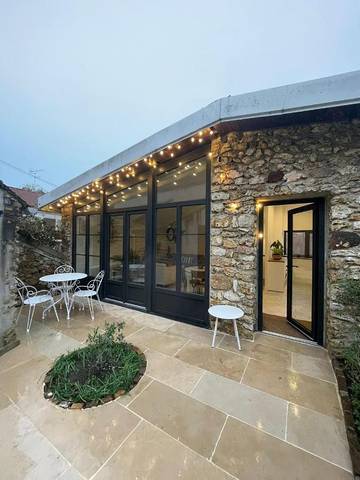 Gîte pour 6 personnes, avec terrasse à Orgeval