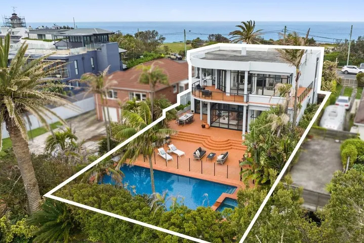 Villa pour 9 personnes, avec terrasse ainsi que piscine et vue, animaux acceptés - 1