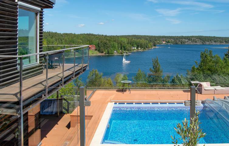 Hus för 10 Personer, med Terass samt Trädgård och Bastu i Nacka