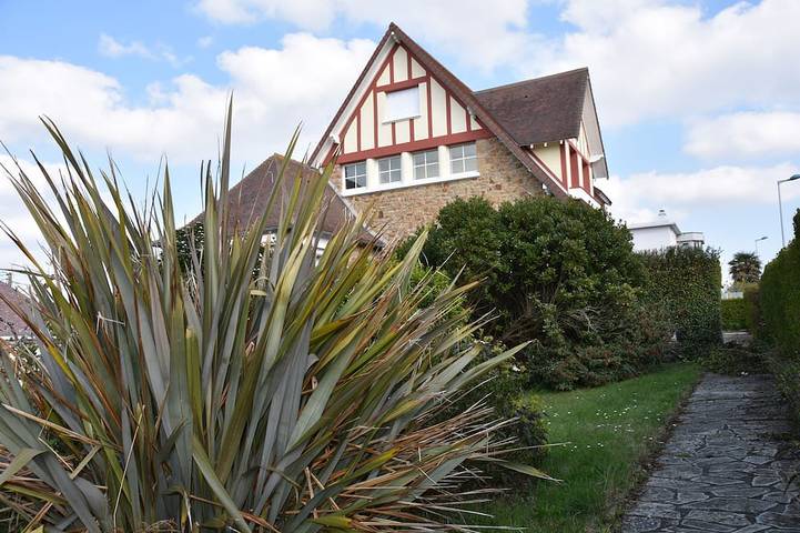 Maison de vacances pour 8 personnes, avec terrasse et jardin à Donville-les-Bains