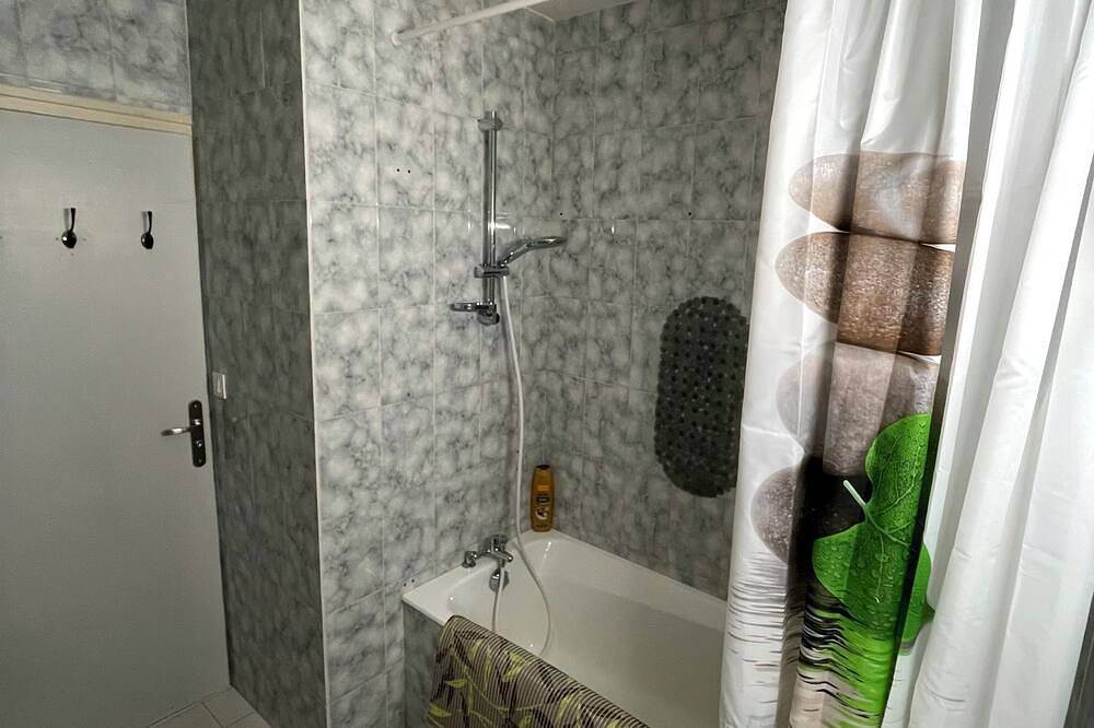 Appartement entier, Appartement familial  4 personnes + 1 bébé in La Pierre Saint-Martin, Arette