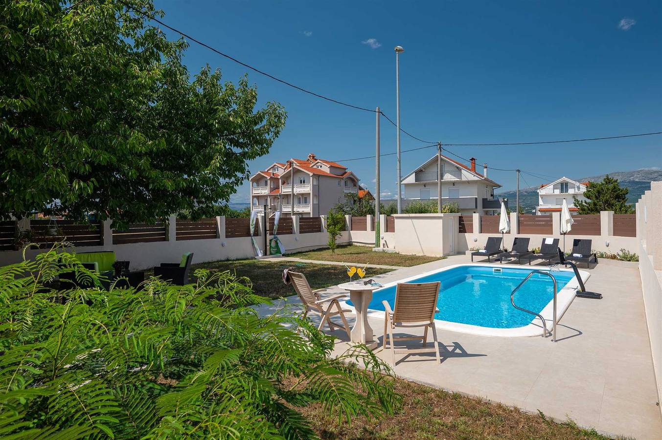 Neu! Villa Josefina mit beheiztem Pool in Dalmatinisches Zagora