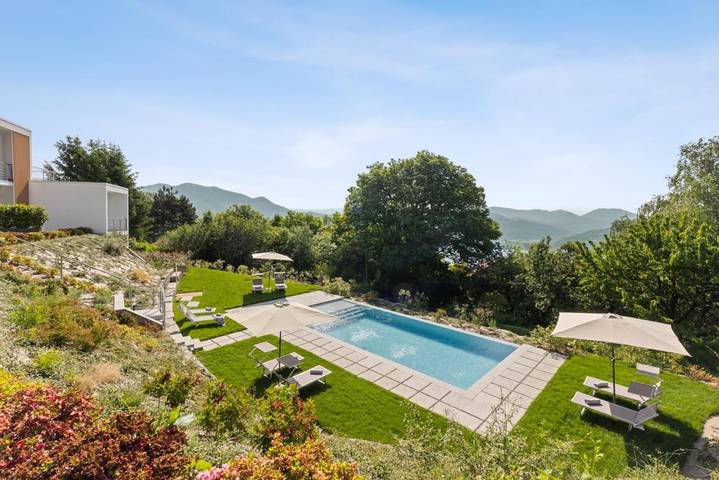 Ferienwohnung für 4 Personen, mit Seeblick und Ausblick sowie Pool und Garten in Trarego Viggiona - 4