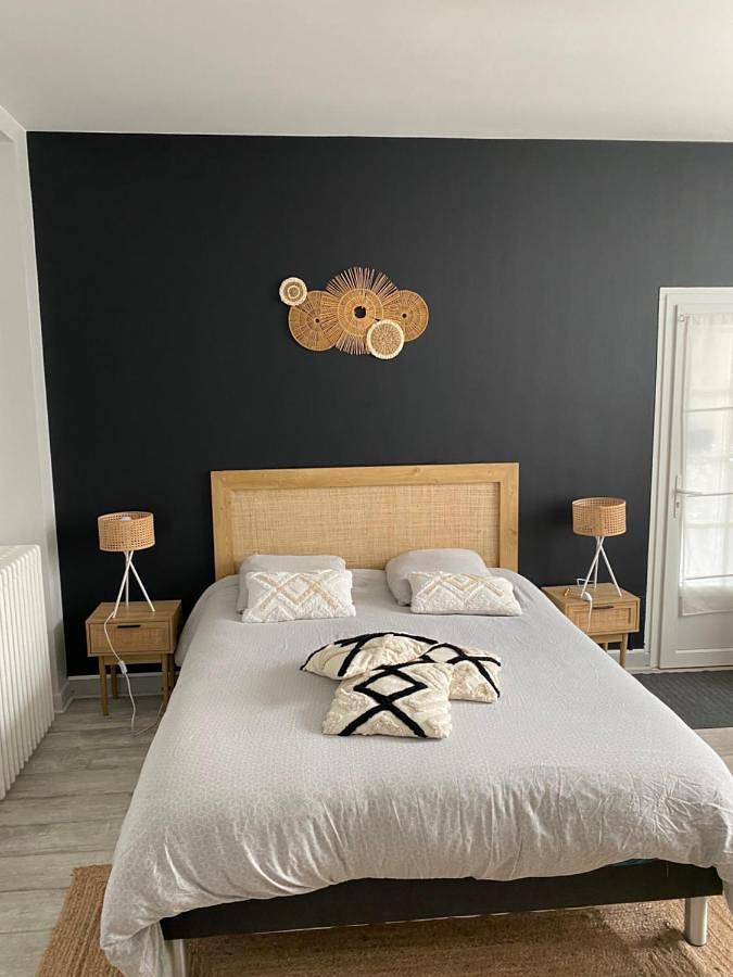 Chambre d’hôte pour 5 personnes, avec piscine ainsi que vue et jardin dans Côte-d'Or - 2