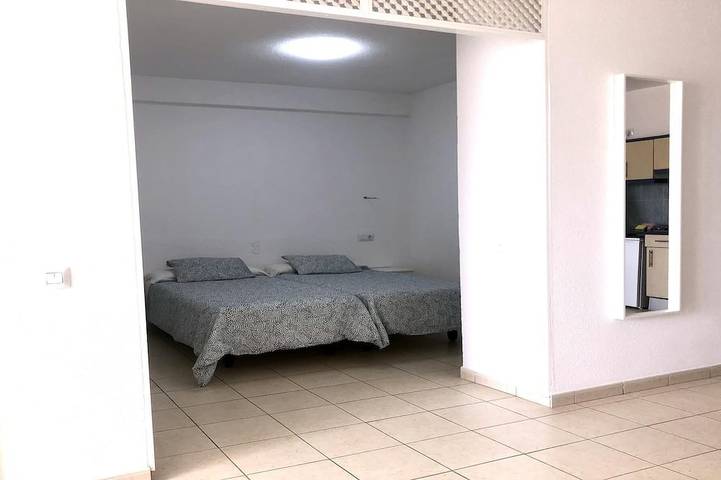 Ganze Wohnung, Renoviertes Haus und in Strandnähe in Solana Matorral, Pájara