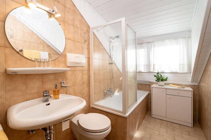 Gîte pour 4 personnes, avec vue et jardin, animaux acceptés dans Soprabolzano - 3