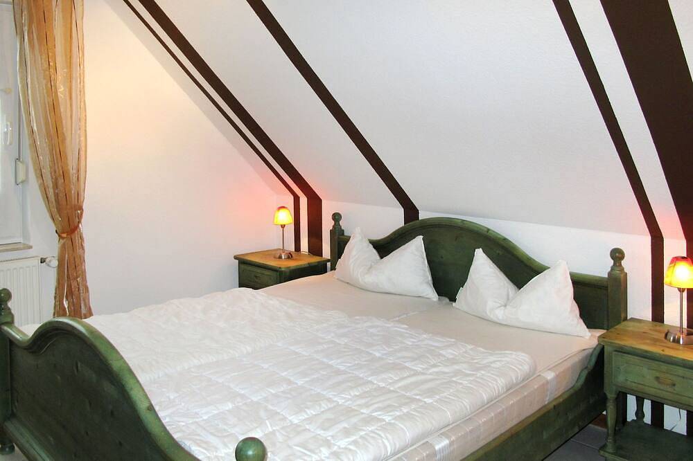 Ganze Wohnung, Im Dörp by Interhome in Waase, Ummanz