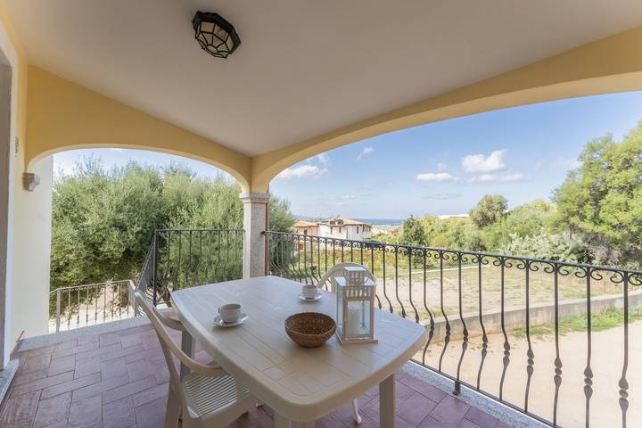 Appartamento per 4 persone, con Vista oceano e Balcone/Terrazza nonché Panorama a Badesi