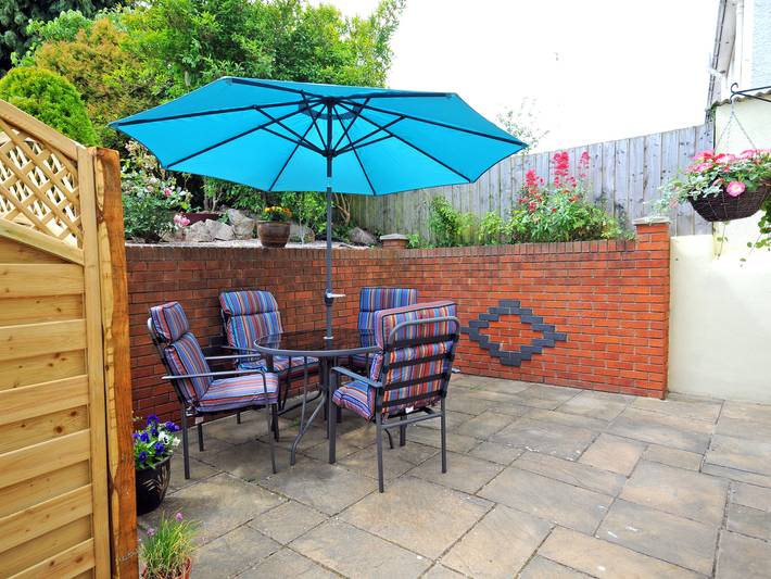 Log cabin for 4 people, with Garden in Paignton
