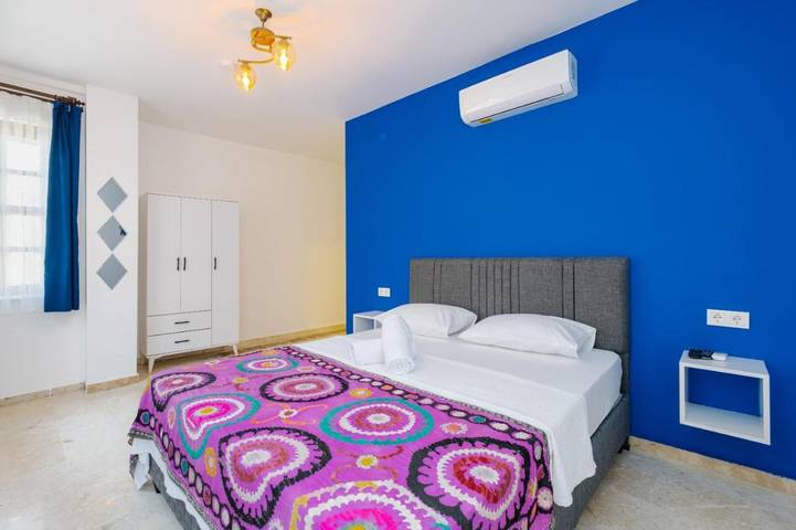 Chambre d’hôte pour 2 personnes, avec terrasse et jardin à Antalya