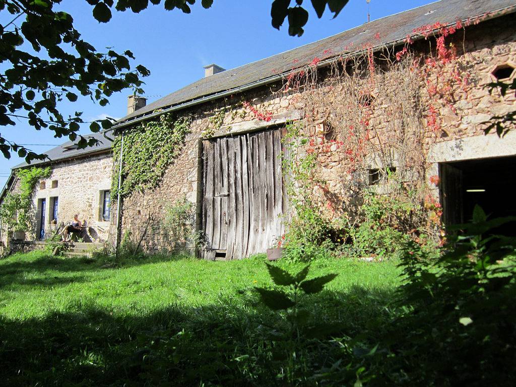 Ferme Robuste, près du Lac de Settons in Gien-sur-Cure, Parc naturel régional du Morvan