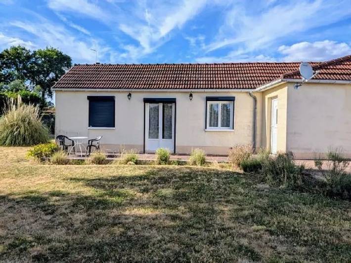 Location de vacances pour 2 personnes, avec Terrasse et Jardin dans Les Grands-Chézeaux