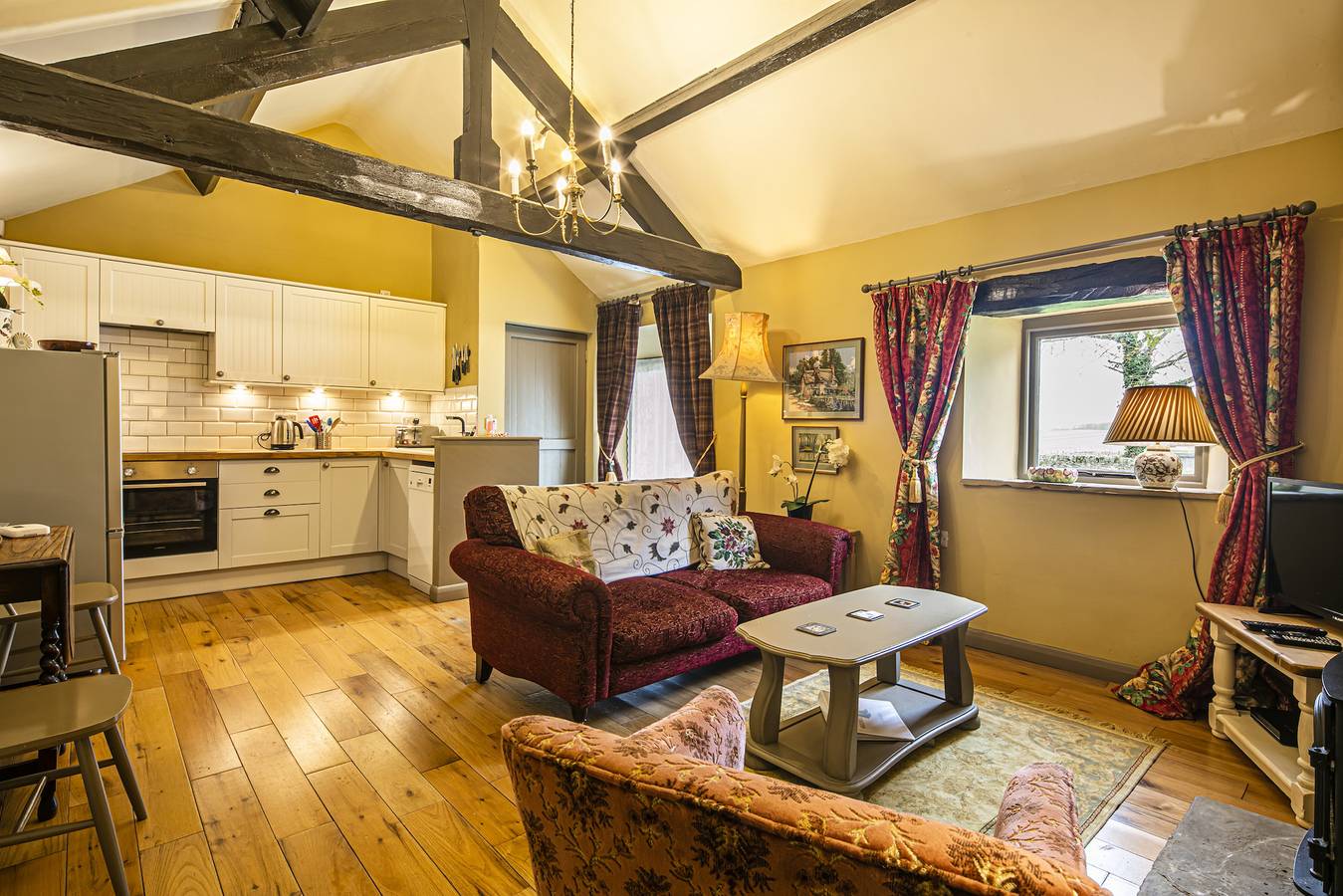 Love Bird in Over Haddon, Derbyshire