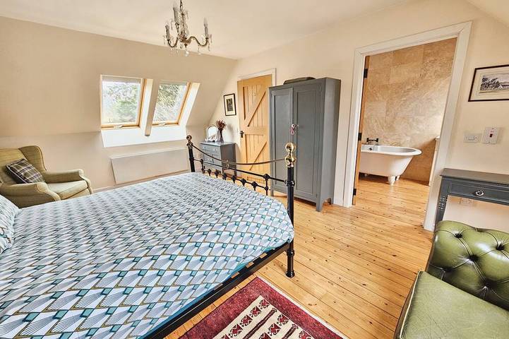 Exceptional! The Byre, overlooking the Cairngorms. in Newtonmore, Cairngorms National Park