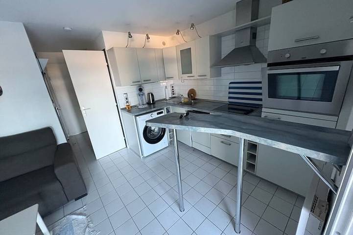 Appartement entier, A terrace right on the ocean, a cozy apartment—you can't get any closer to the beach than this in Gruissan (Ville), Gruissan