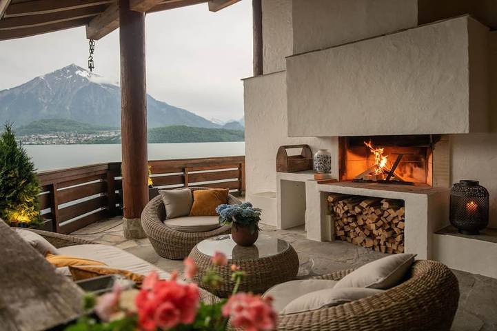 Gîte pour 4 personnes, avec jacuzzi et balcon à Sigriswil