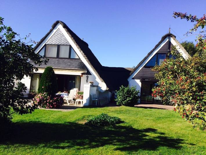 Ferienhaus für 2 Personen, mit Terrasse und Garten in Großenbrode