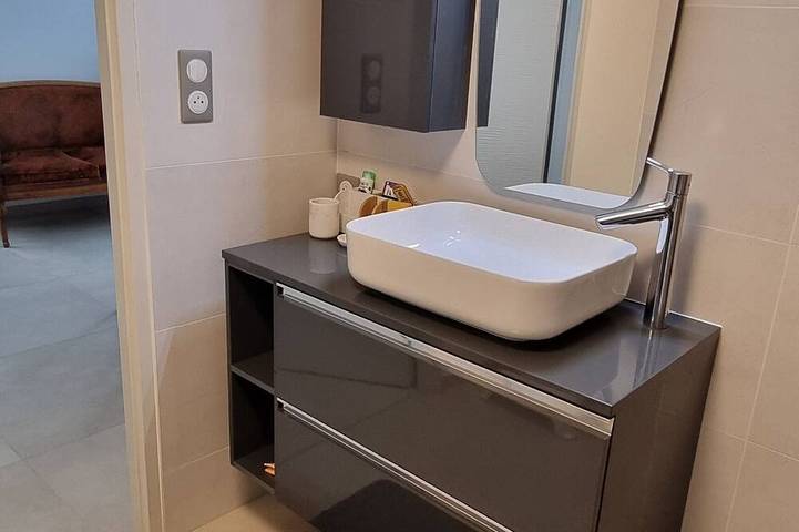 Apartamento entero, Bright, Comfortable T2 Duplex in Saint-Jean-de-Védas, Costa mediterránea (Francia)