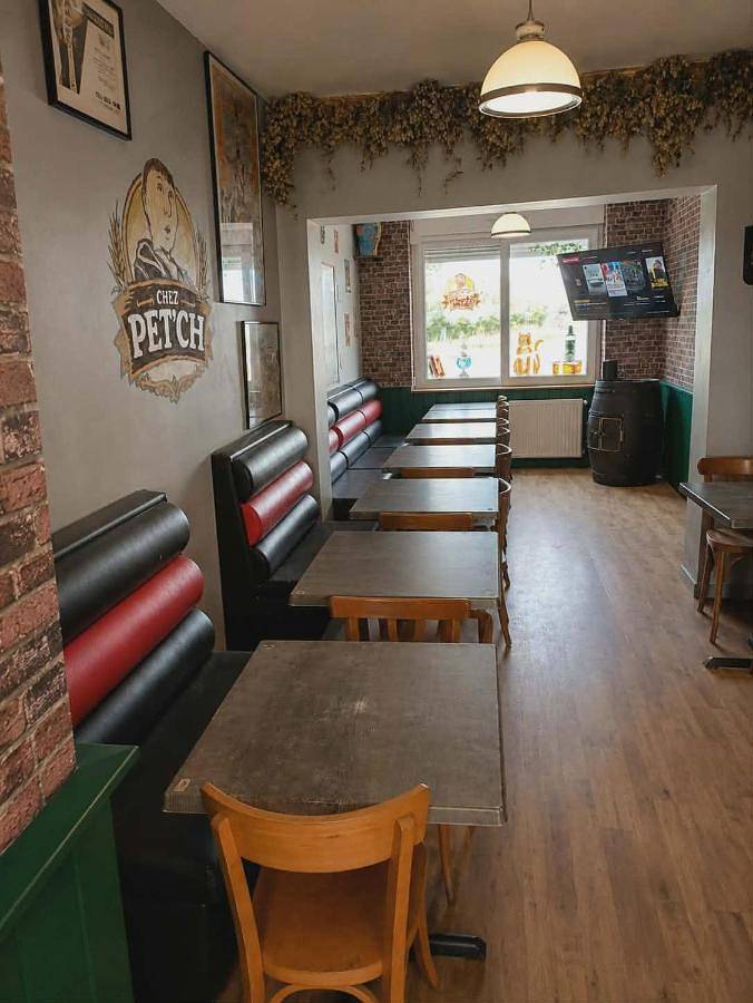 Location de vacances pour 12 personnes, avec Terrasse ainsi que Jardin et Vue dans Winnezeele