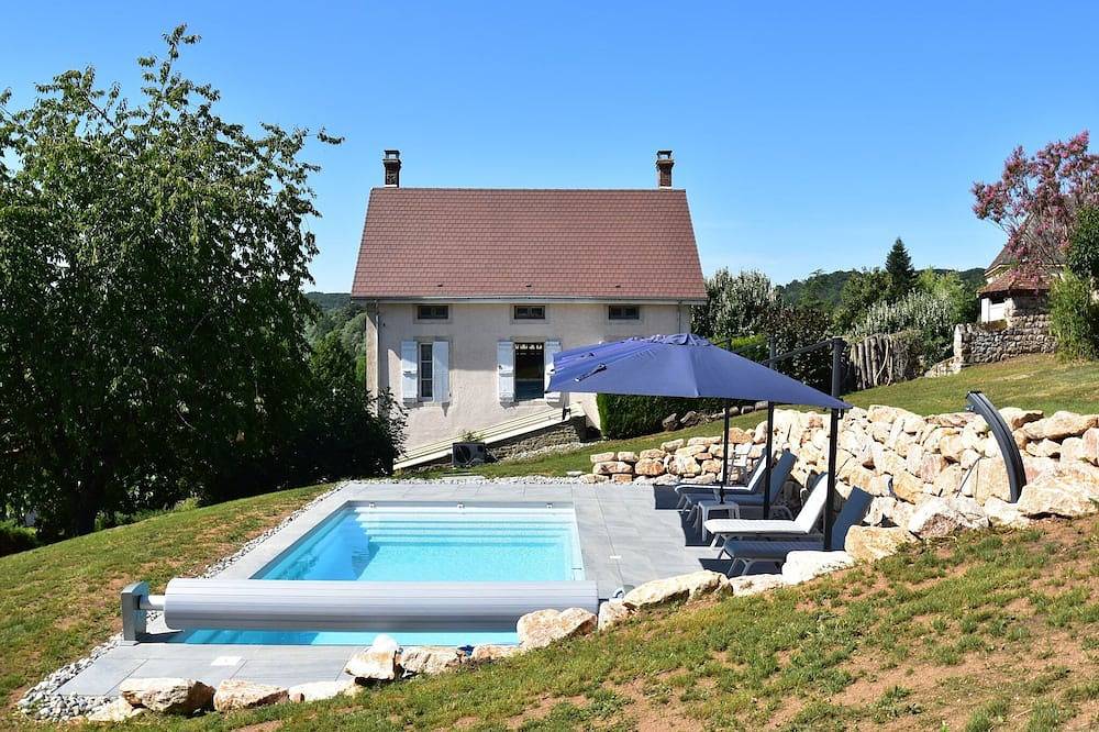 Villa in Martigny mit beheiztem Pool & Weinbergen in Martigny-le-Comte, Charolles und Umgebung