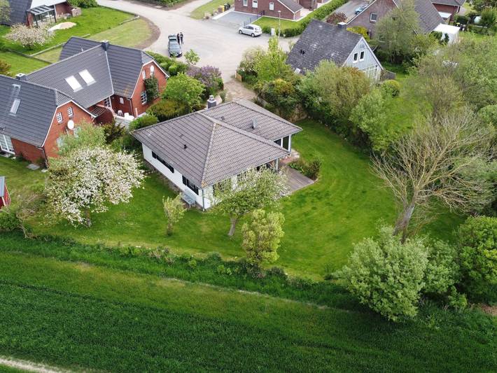 Ferienhaus für 6 Personen, mit Terrasse und Garten sowie Ausblick in Nordstrand - 3