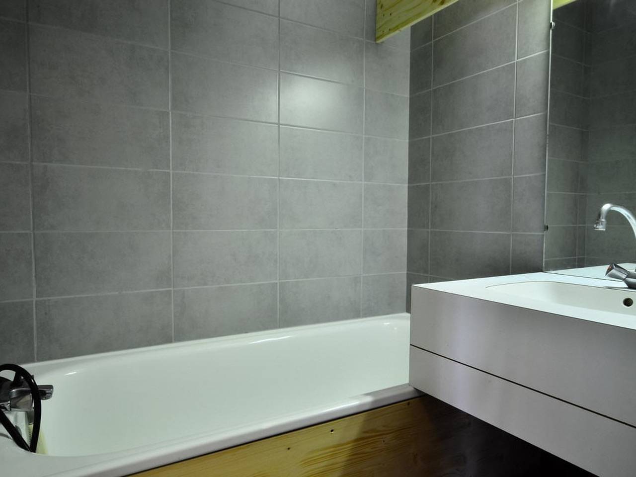 Apartamento entero, Encantador apartamento renovado de 2/3 piezas para 5 pers, cerca de pistas y tiendas, parking gratuito in La Plagne, Bellentre